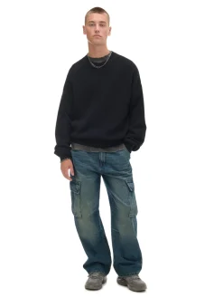 Żakardowy czarny sweter