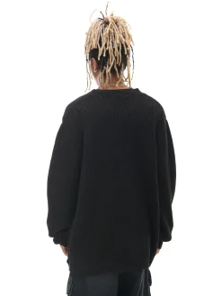 Żakardowy sweter ze strzępieniami