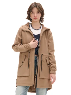 Beżowa parka z kapturem