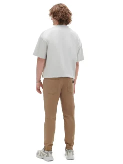 Beżowe joggery z kieszeniami cargo