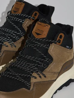 Beżowe sneakersy za kostkę