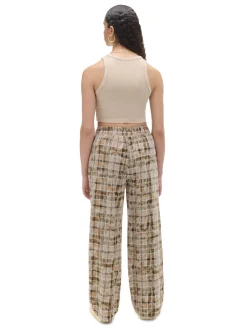 Beżowe spodnie w marmurkową kratę