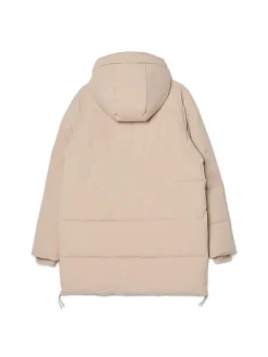 Beżowy pikowany płaszcz