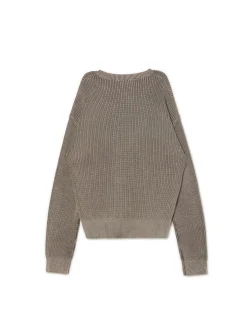 Beżowy sweter z prążkowanej dzianiny