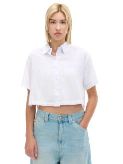 Biała koszula w retro stylu