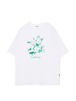 Biała koszulka z nadrukiem