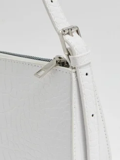 Biała torebka z imitacji skóry