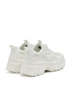 Białe sneakersy chunky