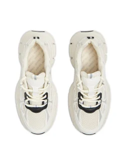 Białe sneakersy z elementami reflective