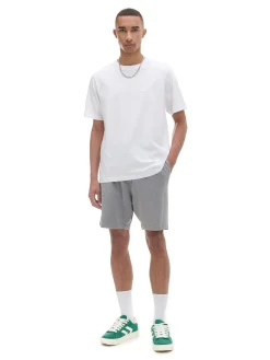 Biały T-shirt z haftem