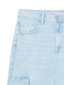 Błękitne jeansy baggy