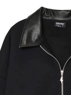 Bluza ze skórzanym kołnierzykiem