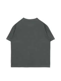 Ciemnozielona koszulka z naszywką