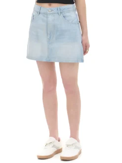 Cieniowana jasna jeansowa spódnica