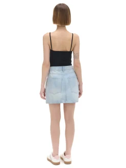 Cieniowana jasna jeansowa spódnica