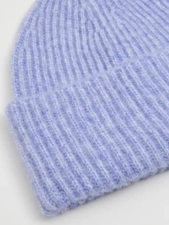 Czapka z domieszką wełny