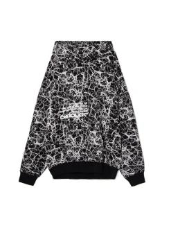 Czarna bluza hoodie z nadrukiem all over