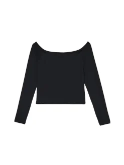 Czarna bluzka typu carmen