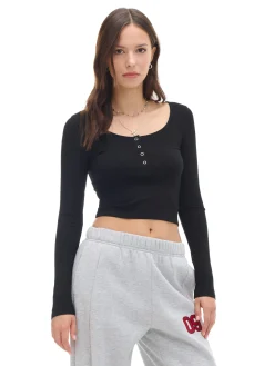 Czarna bluzka z długim rękawem