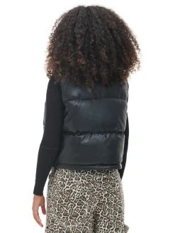 Czarna kamizelka z efektem skóry