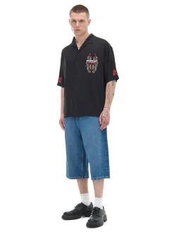 Czarna koszula z krótkim rękawem