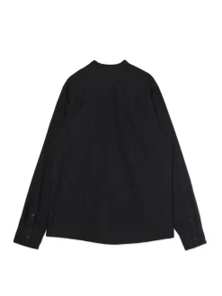 Czarna koszula ze stójką