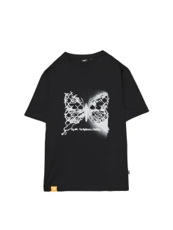 Czarna koszulka z motylem