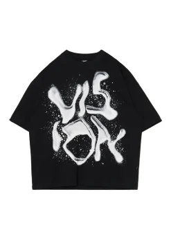 Czarna koszulka z napisem