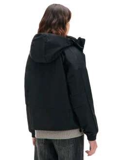 Czarna kurtka anorak z kapturem