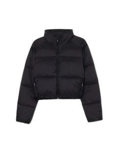 Czarna kurtka puffer