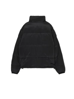 Czarna kurtka puffer ze stójką