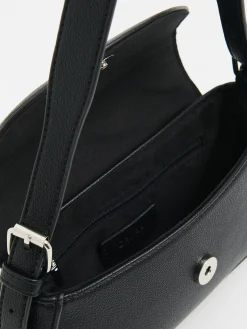 Czarna mała torebka na magnes