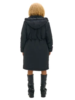 Czarna parka z kapturem