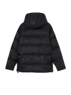 Czarna pikowana kurtka z kapturem