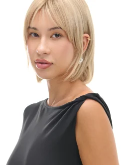 Czarna sukienka maxi z marszczeniem