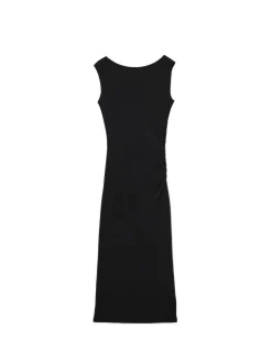 Czarna sukienka maxi z marszczeniem