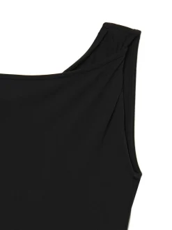 Czarna sukienka maxi z marszczeniem