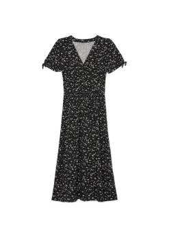 Czarna sukienka midi w kwiaty