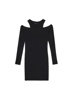 Czarna sukienka mini z wycięciami