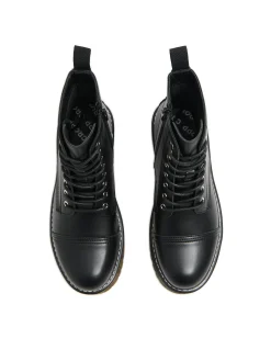 Czarne botki z imitacji skóry