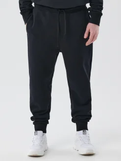 Czarne dresowe joggery regular