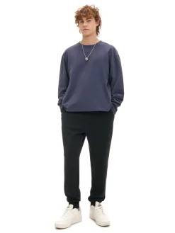 Czarne dresowe joggery regular