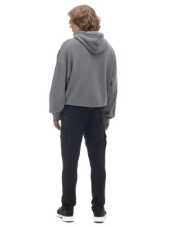 Czarne jeansy carrot