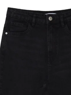 Czarne jeansy mom slim