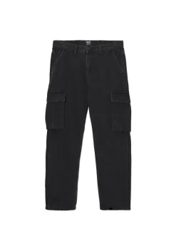 Czarne jeansy relaxed