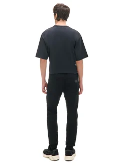 Czarne joggery z kieszeniami cargo