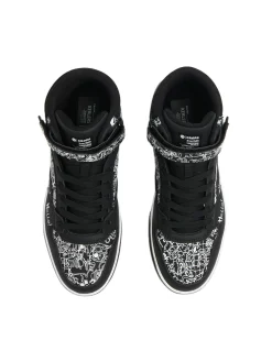 Czarne sneakersy z komiksowym nadrukiem