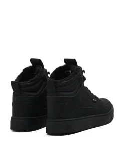 Czarne sneakersy ze sztucznym barankiem