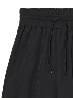 Czarne spodnie baggy z wysokim stanem