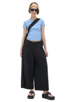 Czarne spodnie kuloty z wiskozą